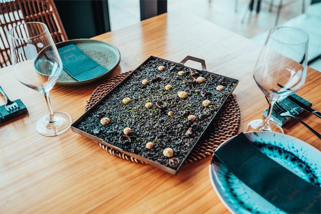 Arroz a la Llauna de Arroz Negro - Imagen 1